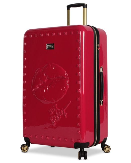 Betsey Johnson Red Lips 30" Hardside Expandable Spinner Suitcase