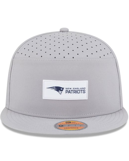 KTZ Gray New England Patriots 2025 Sideline Split Panel 9fifty Snapback Hat for men