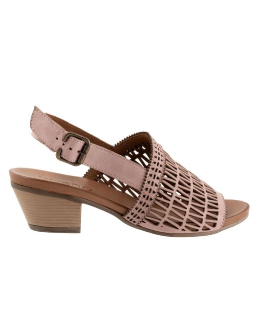 BUENO Brown Lia Pump