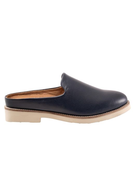 Softwalk® Blue Wolcott Ii Flat