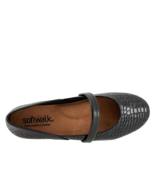 Softwalk® Black Samara Flat