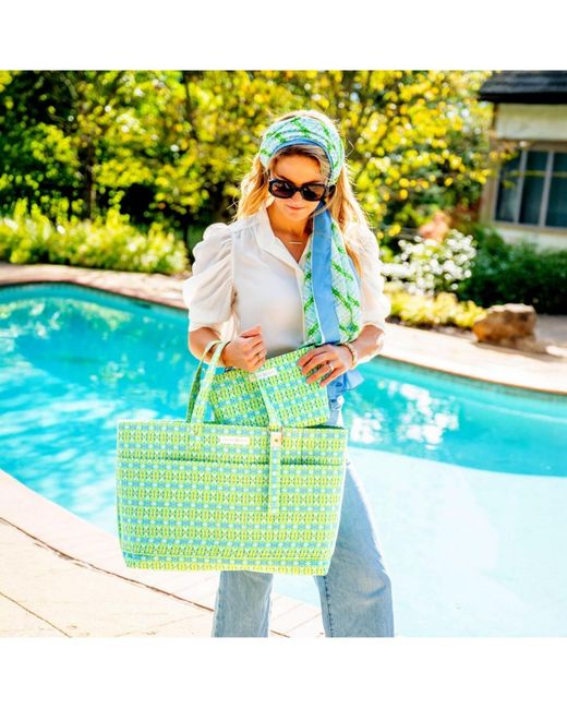 Evelyn & Kate Green Patterned Quilted Pouch