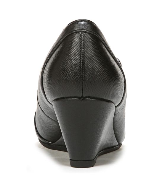LifeStride Black Dreams Wedge Pumps