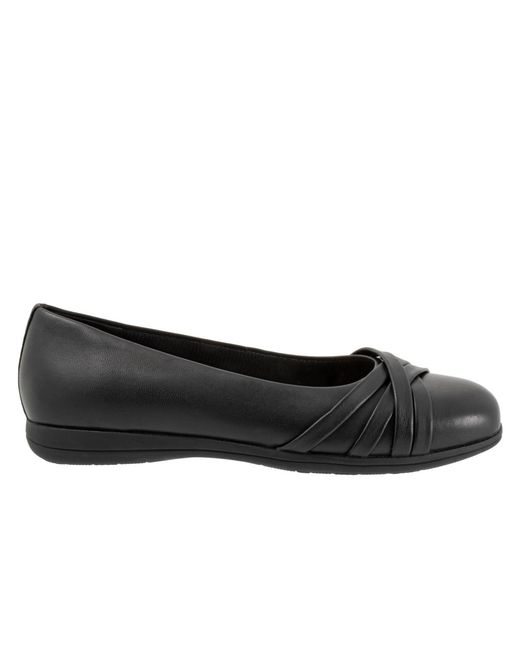 Trotters Black Daphne Flat