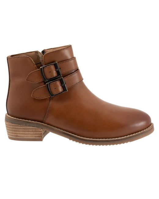 Softwalk® Brown Rochester Boot