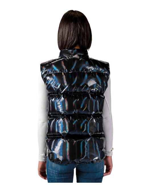 Woodpecker Black Vest