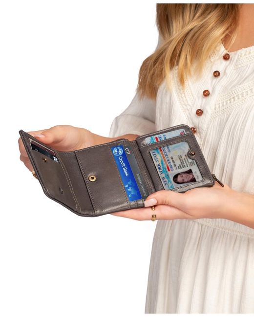 Old Trend Gray Clover Trifold Wallet