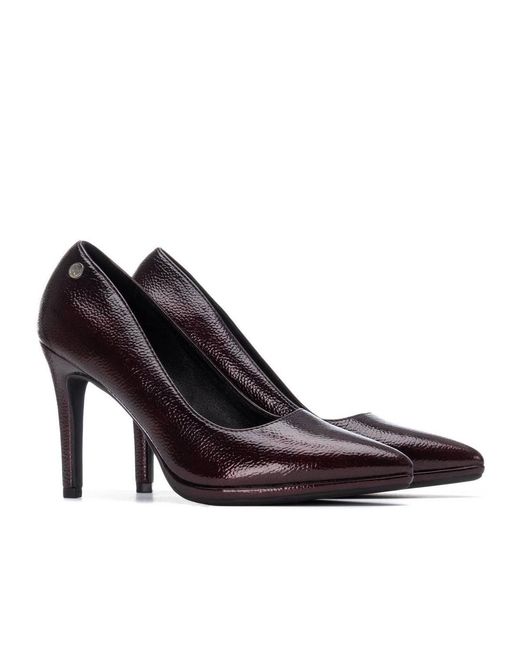 Xti Brown Patent Leather Pumps