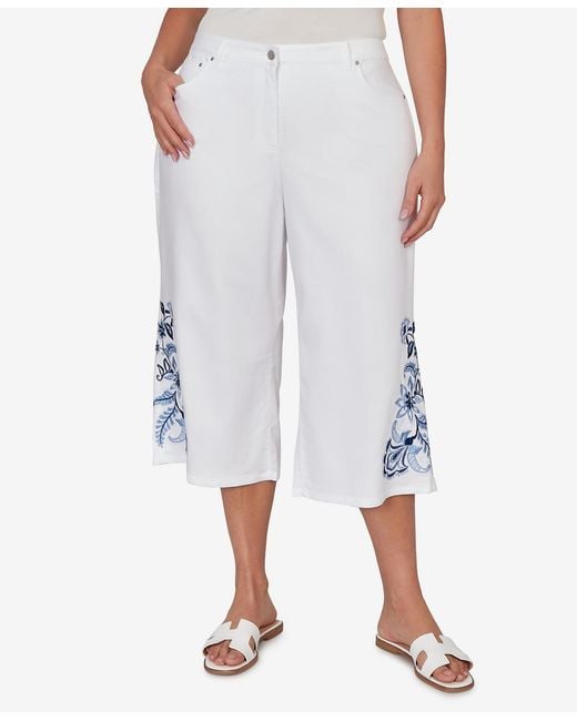 Ruby Rd White Plus Size Embroidered Hem Denim Capri Pants