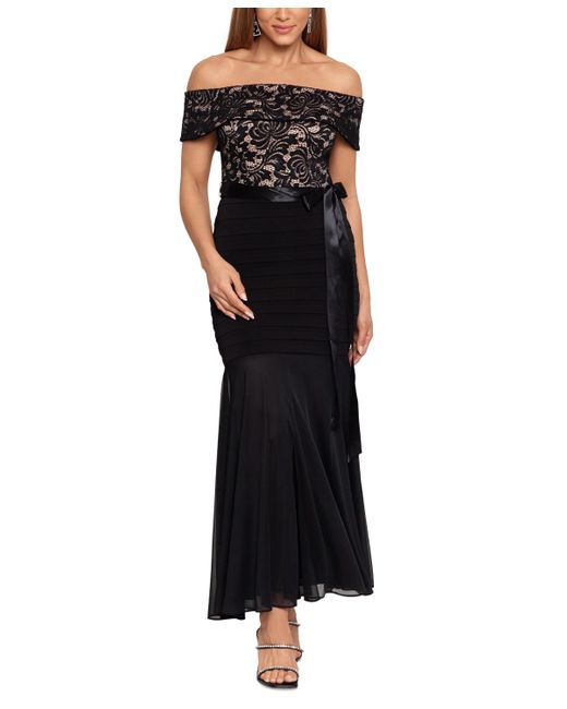 Betsy & Adam Black Petite Lace-top Off-the-shoulder Gown