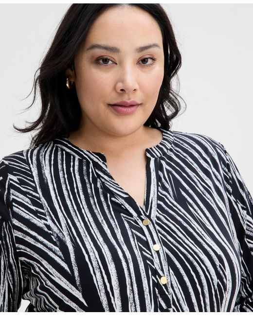 INC International Concepts Gray Inc Plus Size Printed Split-neck Top