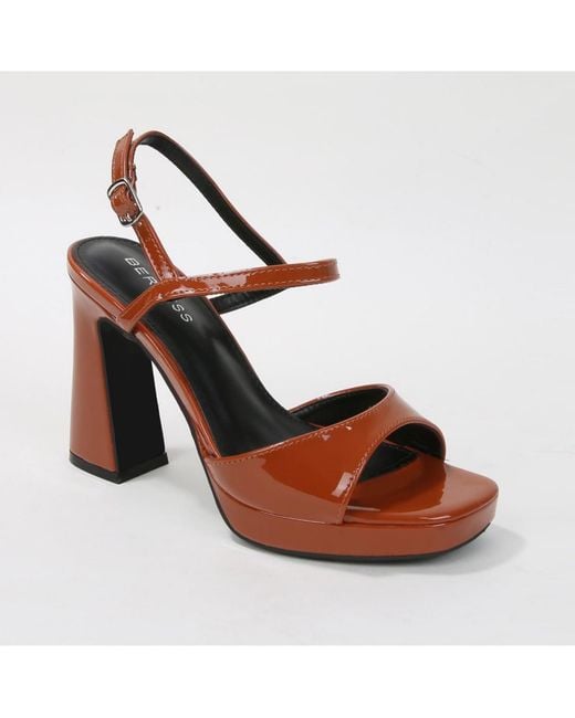 BERNESS White Gala Platform Sandals