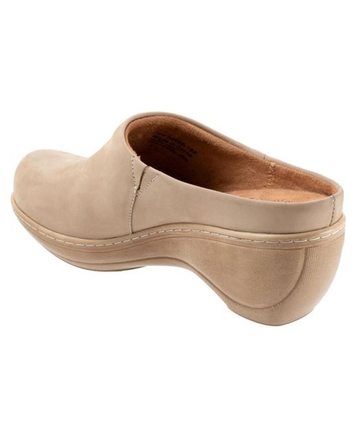 Softwalk® Brown Madison Clog
