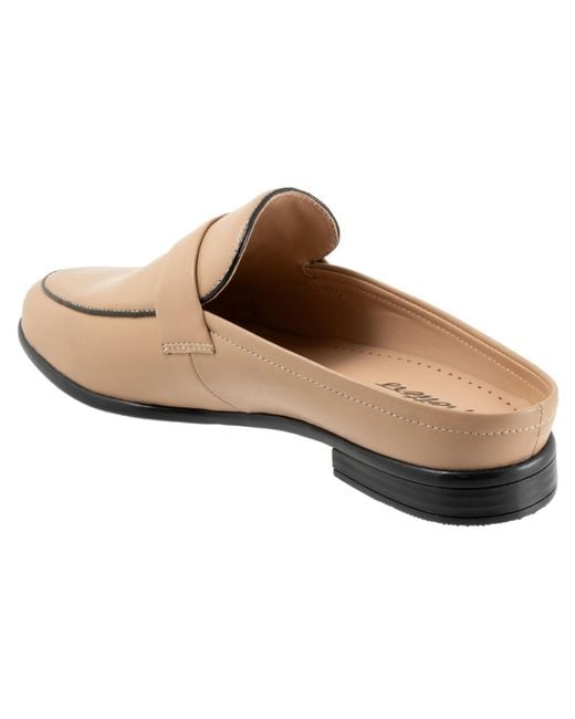 Trotters Natural Lola Flat