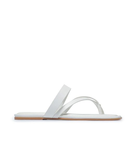 Bernardo White Ocana Toe Ring Sandal