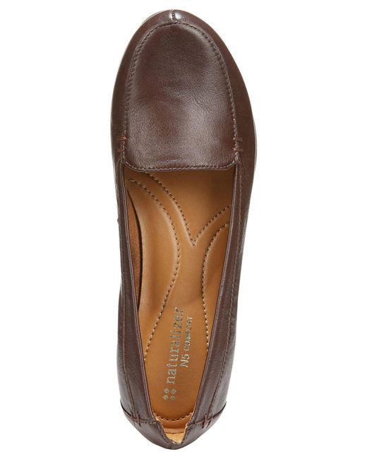 naturalizer saban flats
