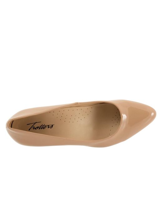 Trotters Natural Kate Pump