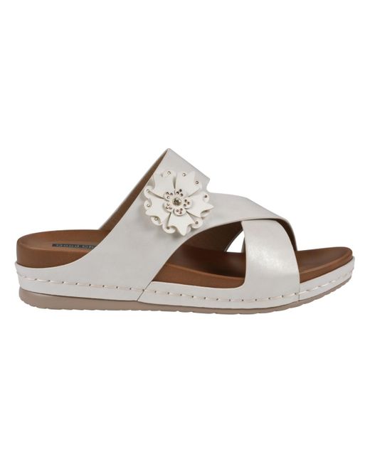 Gc Shoes White Nessie Flower Wedge Sandals