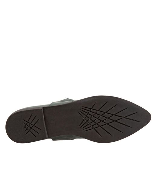 BUENO Black Burcu Flat
