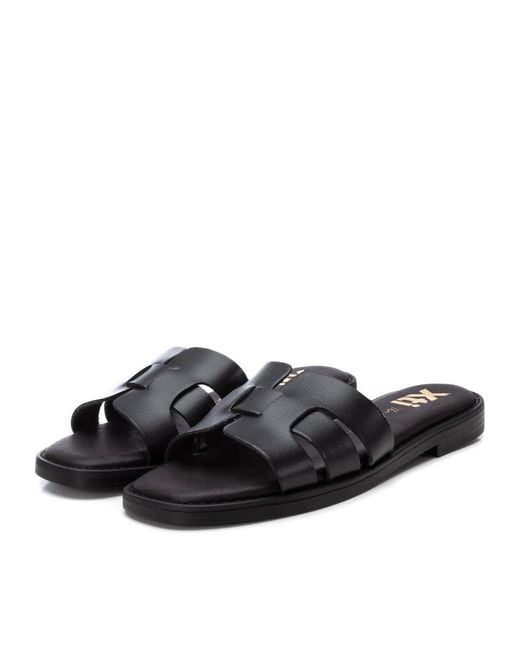 Xti Black Sandals