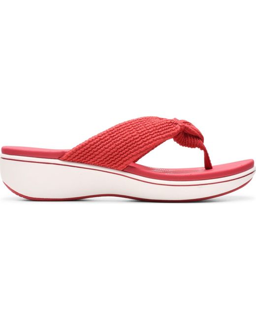 Clarks Red Cloudsteppers Breeze Rae Erin Slip-on Flat Sandals