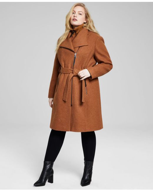 wrap coat plus
