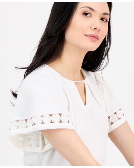 Anne Klein White Harmony Keyhole-neck Flutter-sleeve Top