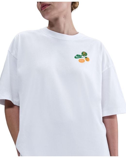 Nike White Sportswear Oversized Short-sleeve Graphic T-shirt