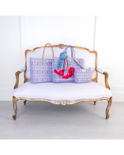 Evelyn & Kate Blue Patterned Quilted Pouch