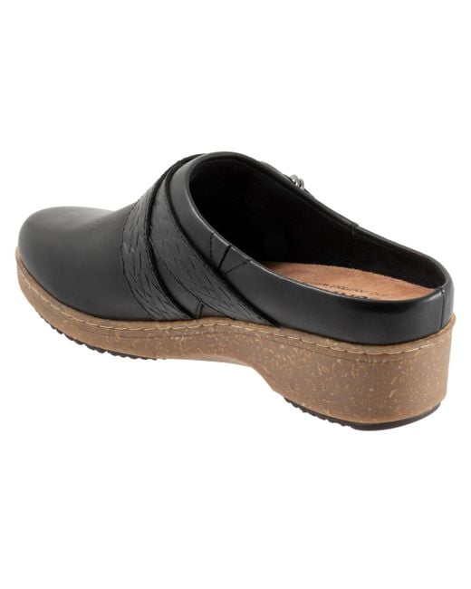 Softwalk® Black Asmara Clog