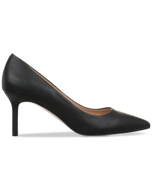 On 34th Black Mariahh Pointed-toe Pumps