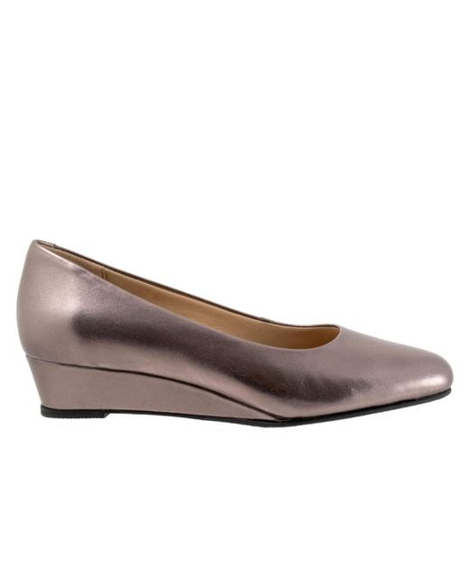 Trotters White Denisse Pump