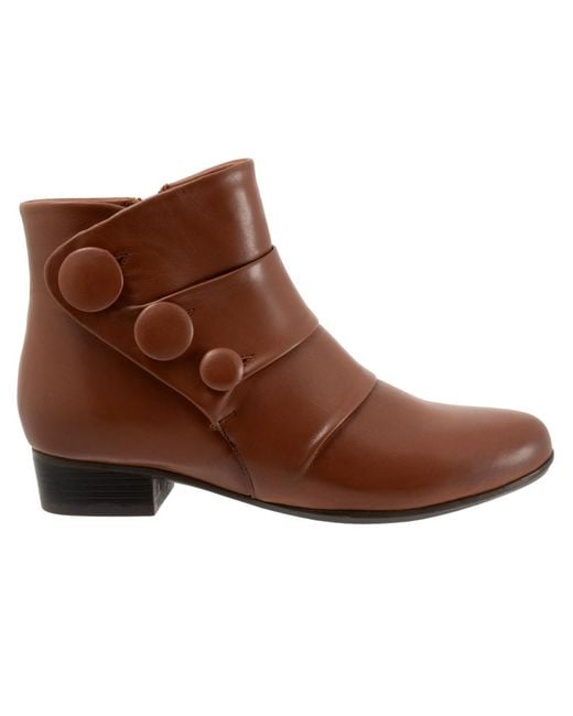 Trotters Brown Mila Boot