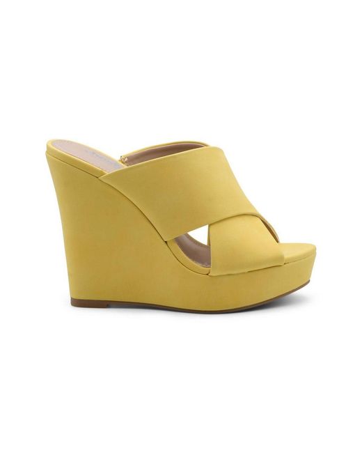 Charles David Yellow Alternative 2 Wedge