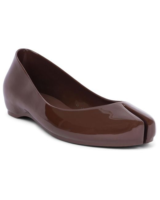 Jeffrey Campbell Brown Fixed Split-toe Jelly Flats