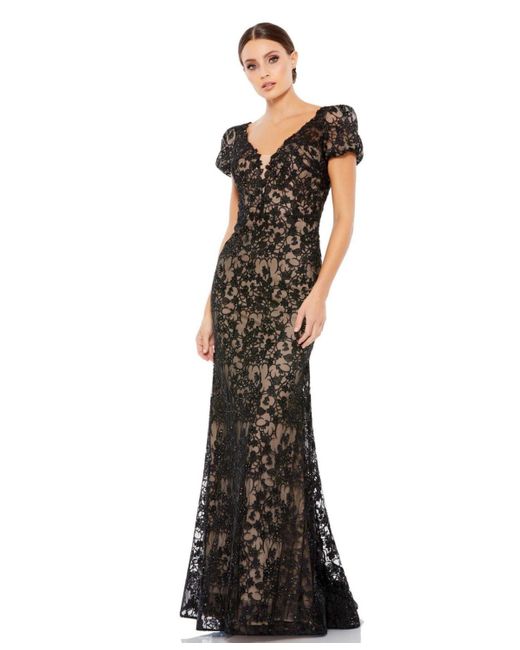 Mac Duggal Black Lace Plunge Neck Short Puff Sleeve Trumpet Gown