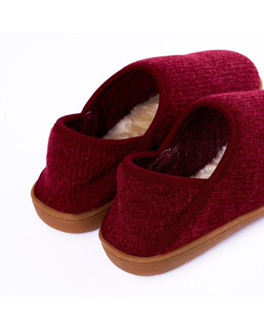 Minnetonka Red Packaway Fabric Slipper Collabsible Heel