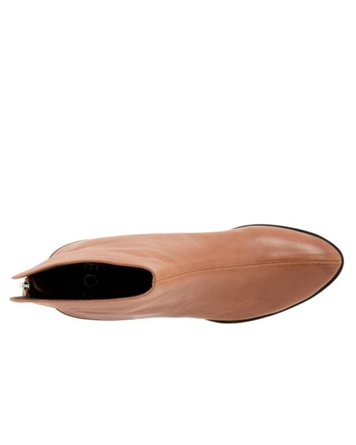EOS FOOTWEAR Brown Cast Boot