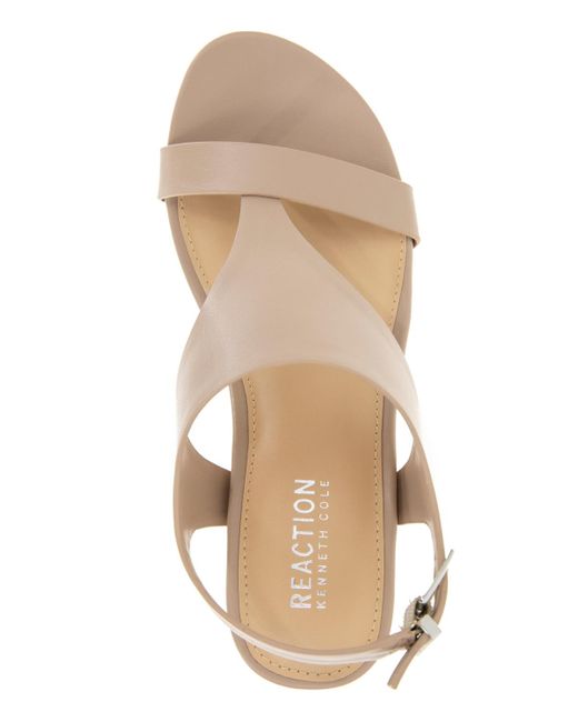 Kenneth Cole White Greatly Thong Sandals
