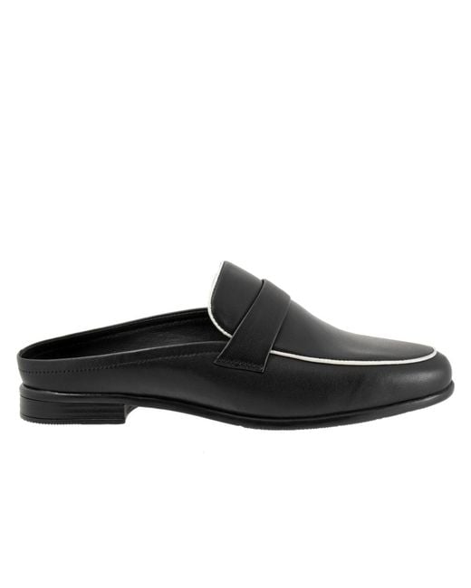 Trotters Black Lola Flat