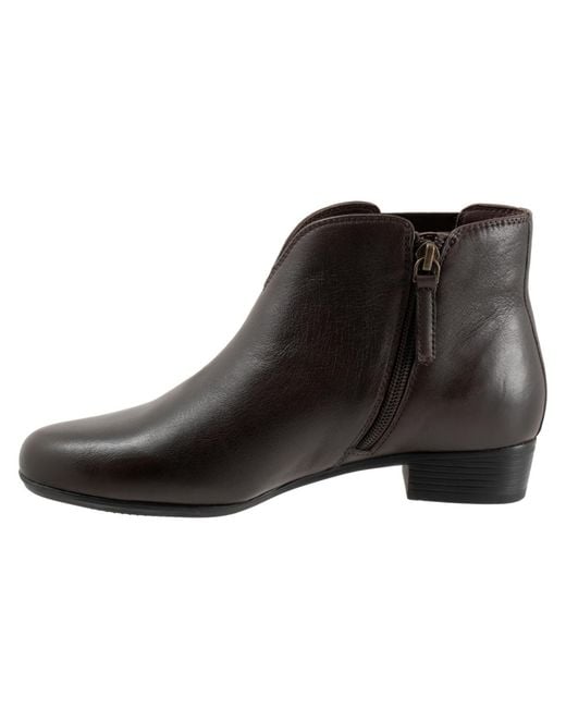 Trotters Black Monroe Boot