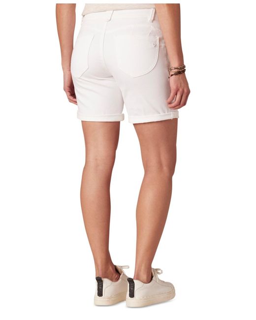 Democracy White Petite Absolution Cuffed Shorts