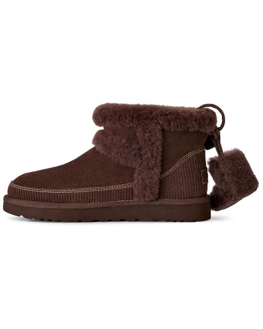 Ugg Brown Classic Mini Heritage Round Toe Booties