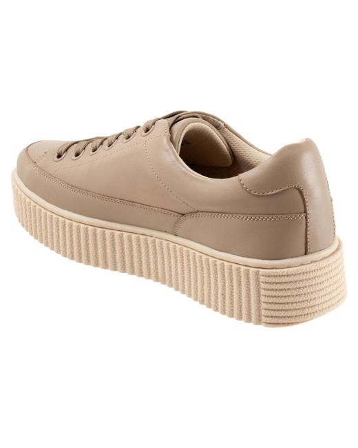 Trotters Natural Baylor Sneaker