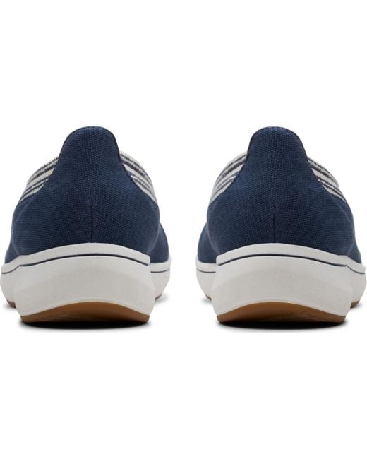 Clarks Blue Cloud Steppers Breeze Sky Air Closed Toe Shoes