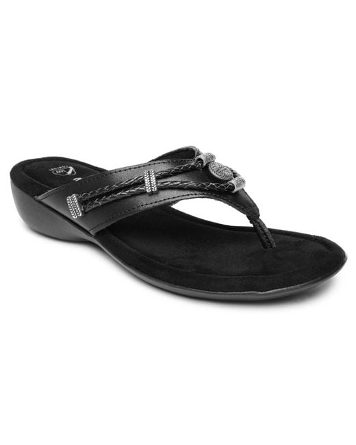 Minnetonka Black Silverthorne 360 Thong Sandals