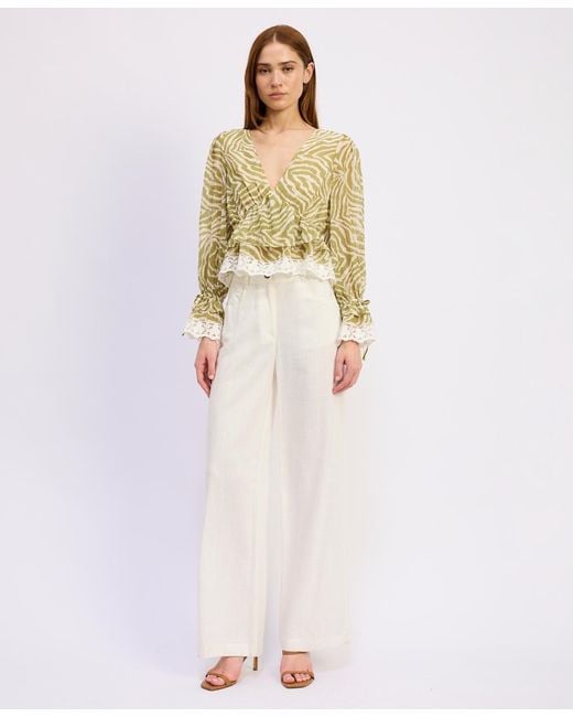 En Saison Yellow V-neck Pull-on Top