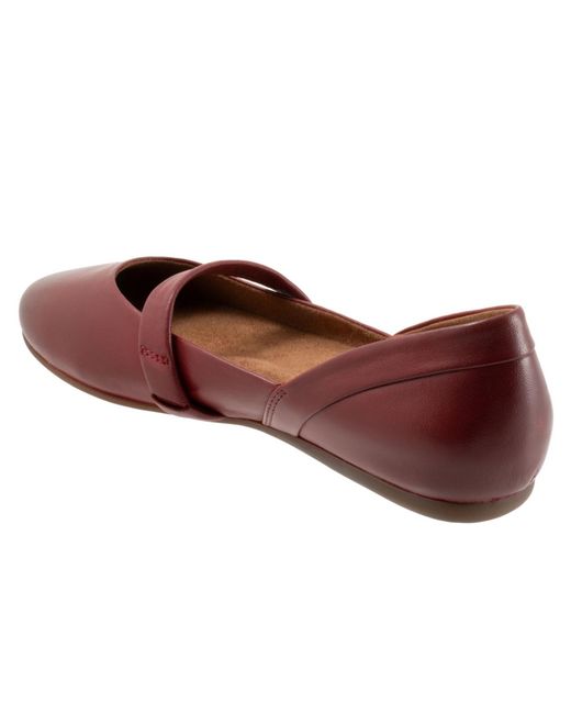 Softwalk® Red Samara Flat