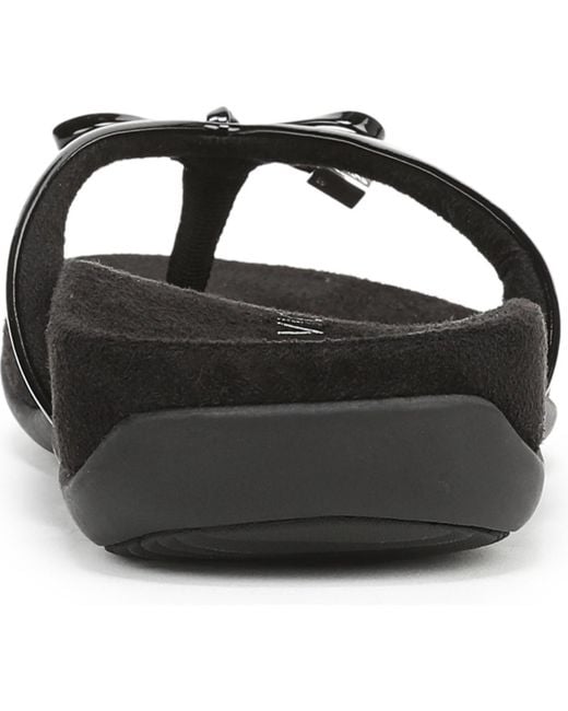 Vionic Black Bella Thong Sandals