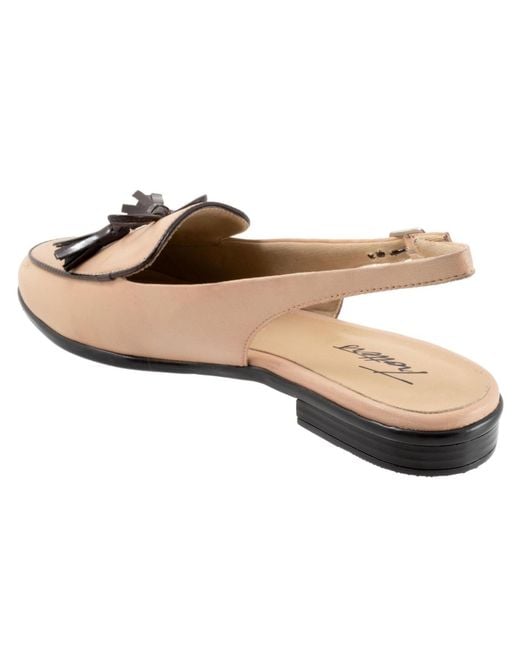 Trotters White Lillie Flat